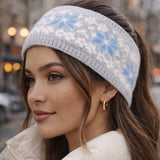 Bandeau cheveux KnitAura Nordic gris bleuté porté au quotidien.